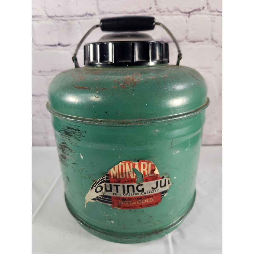 Vintage Shapleighs St Louis Mo Water Outing Jug Thermos 1 Gallon Wood Handle